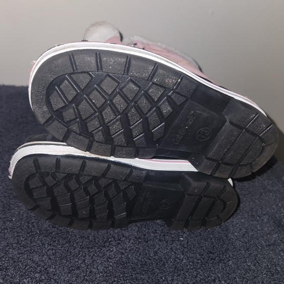 Cat & Jack Pink and Black Girl Winter Waterproof Snow Boots Size 13 Little Girls - Picture 13 of 15